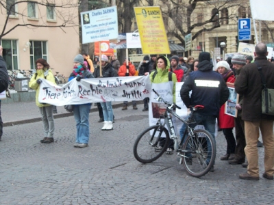 Bolzano 04.02.2012 manifestazione contro lo sfruttamento degli animali bolzano 04021012 20120205 1989269801