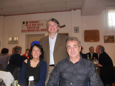 13.11.11. Pranzo vegano a Musano di Trevignano (TV) con Andrea Zanoni presidente Lac e neo eletto eurodeputato pranzo vegano con leurodeputato andrea za 20130212 1326238825