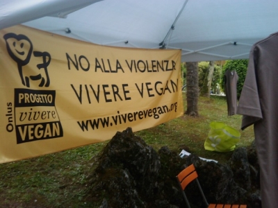 VEGAN FEST 2011- 22/25 APRILE - CAMARIORE vegan fest 2011 camaiore 20110427 1076493613