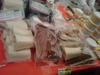 VEGAN FEST 2011- 22/25 APRILE - CAMARIORE vegan fest 2011 camaiore 20110427 1280732160