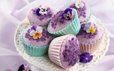 Pirottini per muffin e cupcake biodegradabili recipeviolet and lemon cup cakes e1405589142615 400x250 1
